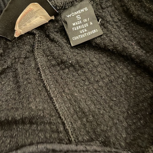 PATAGONIA Women's Small Black Fleece Lined Sweatpants Grid Activewear Camping - Picture 5 of 5